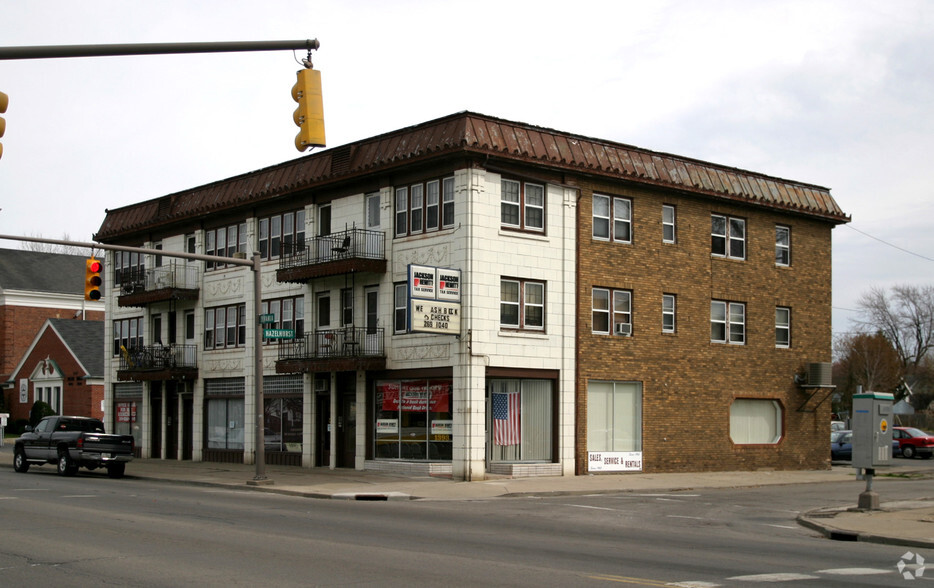 1387-1393 W Sylvania Ave, Toledo, OH for sale - Primary Photo - Image 1 of 1