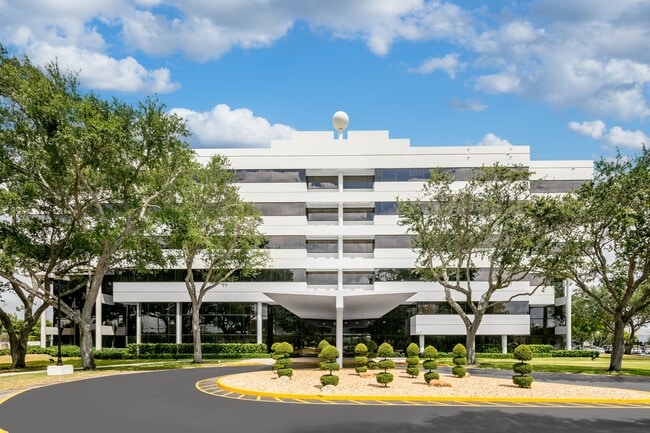 More details for 1901 W Cypress Creek Rd, Fort Lauderdale, FL - Office to Rent