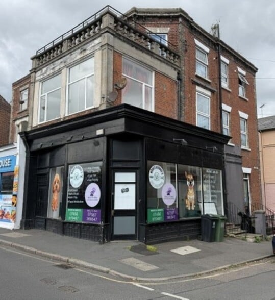 180-182 High St, Harwich for sale - Primary Photo - Image 1 of 4