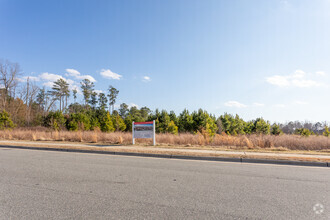 11008 Ingleside Pl, Raleigh, NC for rent Building Photo- Image 1 of 8