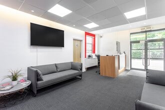 Humber Ave, Coventry to rent Interior Photo- Image 2 of 8