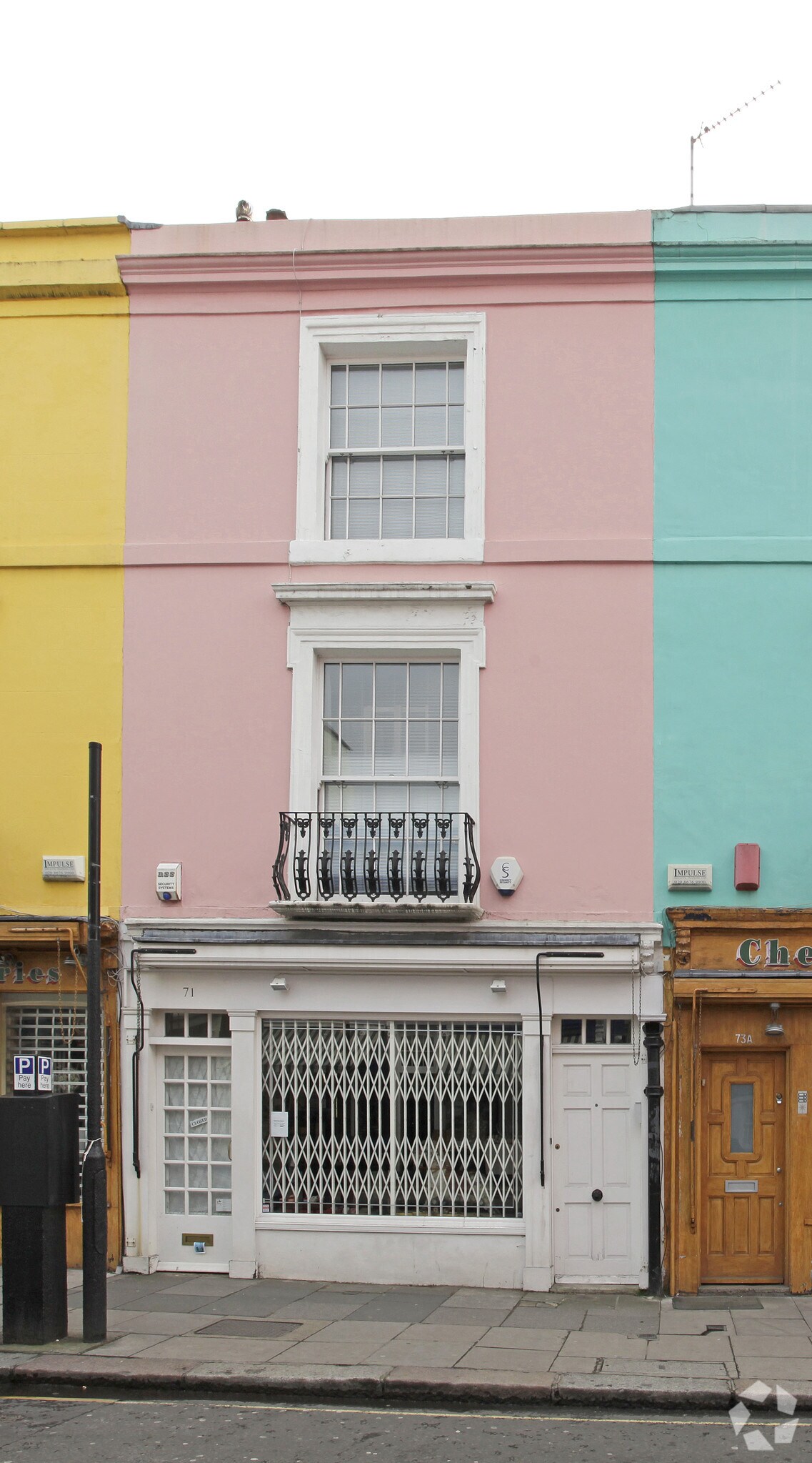 71 Portobello Rd, London for sale Primary Photo- Image 1 of 1