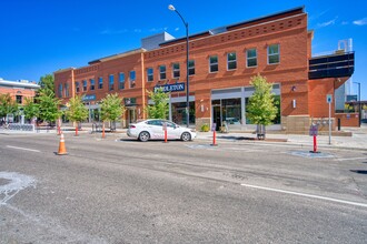 1102 Pearl St, Boulder, CO for rent Building Photo- Image 2 of 25