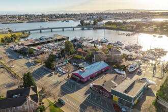 17-19 Embarcadero Cv, Oakland, CA for rent Aerial- Image 2 of 7