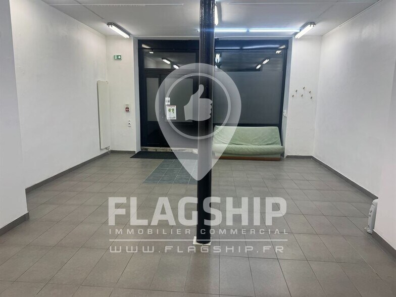 Office in Paris to rent - Interior Photo - Image 1 of 12