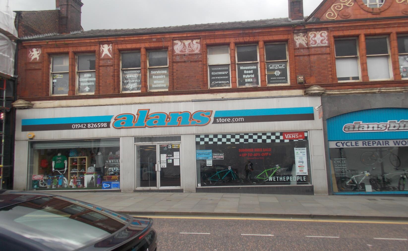 47-49 Wallgate, Wigan for sale Primary Photo- Image 1 of 1