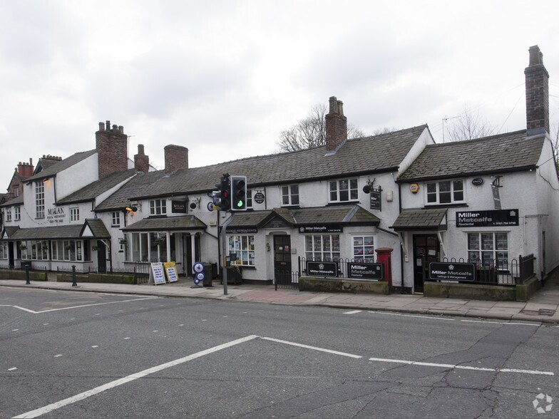 13-21 Barton Rd, Manchester for rent - Building Photo - Image 1 of 3