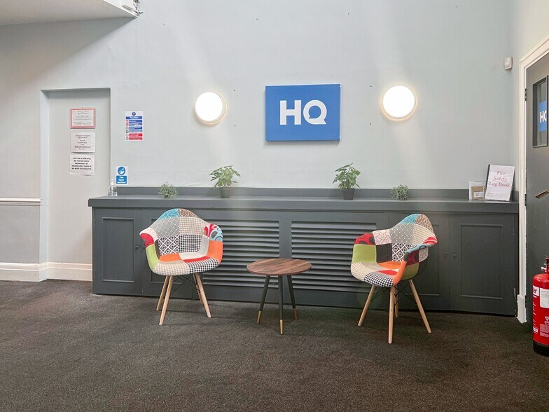 Nursery Ln, Leeds to rent - Interior Photo - Image 2 of 10