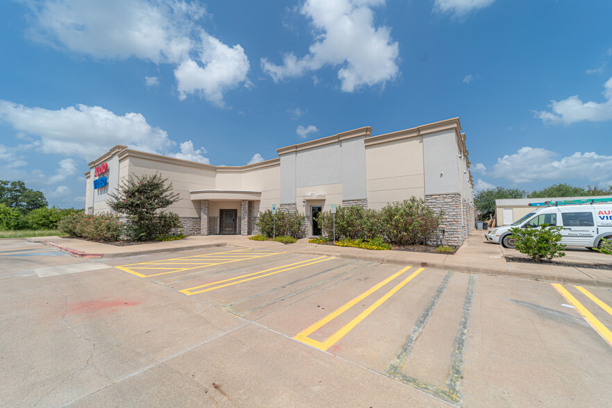 909 University Dr E, College Station, TX for sale - Building Photo - Image 1 of 1