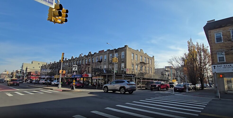 9902 Northern Blvd, Corona, NY for sale - Primary Photo - Image 1 of 16