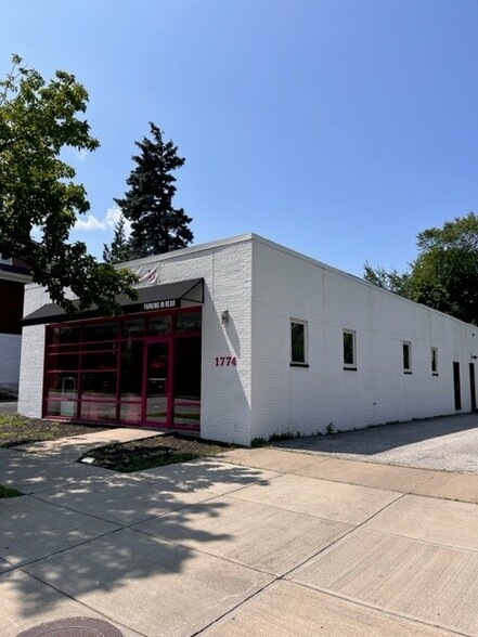 1774 Lee Rd, Cleveland Heights, OH for sale - Building Photo - Image 1 of 1