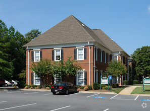 6849 Peachtree Dunwoody Rd NE, Atlanta, GA for rent Building Photo- Image 1 of 18