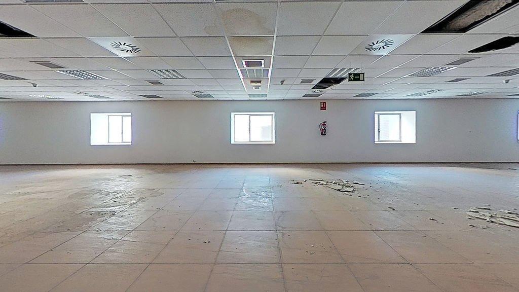 Tres Cantos, MAD 28760 - Unit - - - Interior Photo - Image 1 of 7