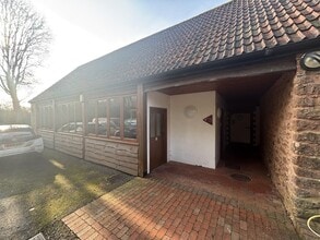 Wiveliscombe, Wiveliscombe to rent Building Photo- Image 2 of 9