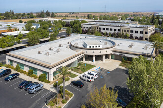 7485 N Palm Ave, Fresno, CA - aerial  map view