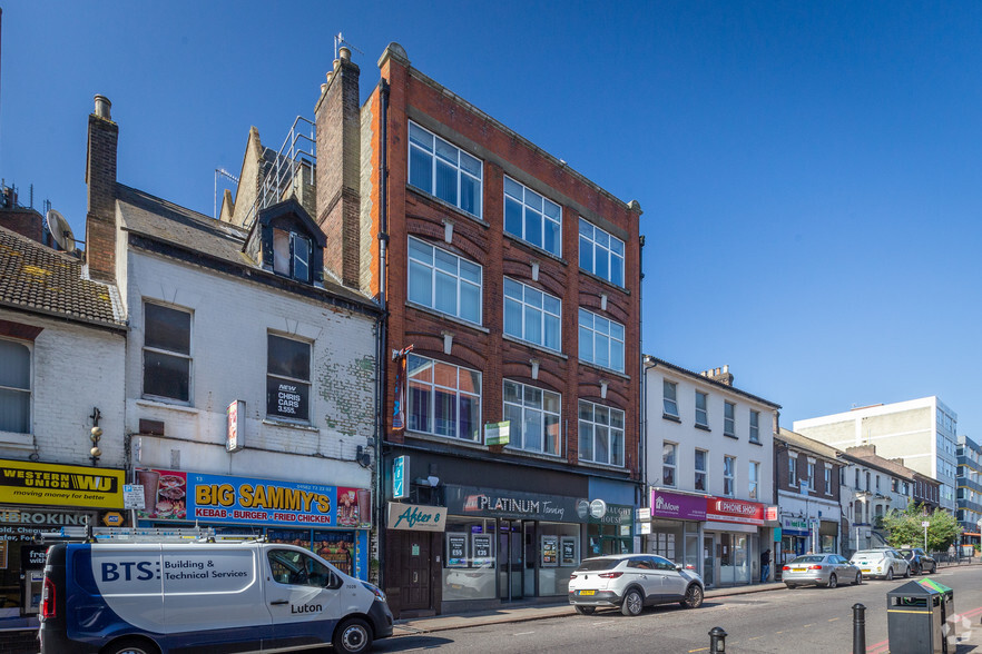 15-17 Upper George St, Luton for sale - Primary Photo - Image 1 of 1