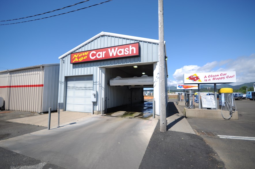 1865 Main Ave N, Tillamook, OR for sale - Primary Photo - Image 1 of 1