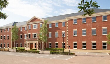 Water Ln, Wilmslow to rent Building Photo- Image 1 of 2