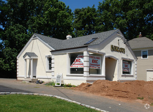 423 Amboy Ave, Woodbridge, NJ for sale Primary Photo- Image 1 of 1