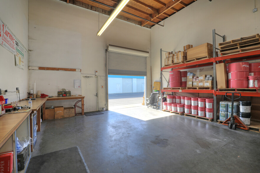 1445 Donlon St, Ventura, CA for sale - Building Photo - Image 3 of 9