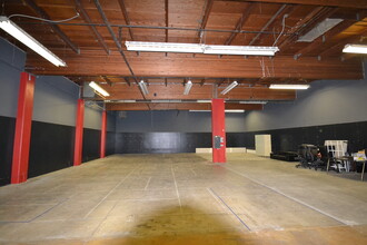 950 Gilman St, Berkeley, CA for rent Building Photo- Image 2 of 9