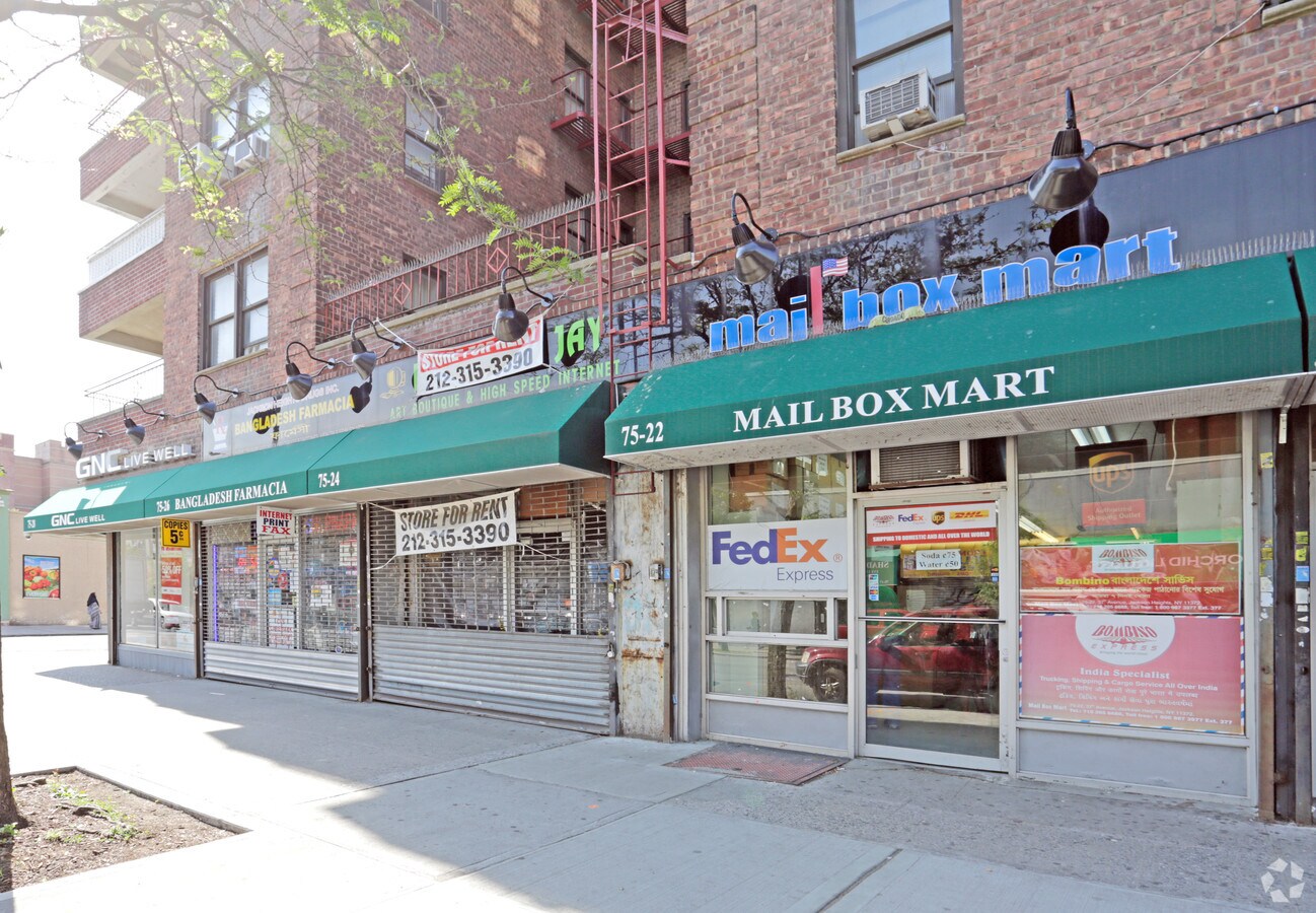 75027528 37th Ave, Jackson Heights 11372 UK