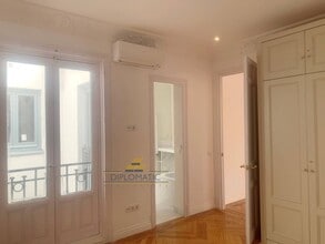 Office in Madrid, Madrid to rent Interior Photo- Image 1 of 8