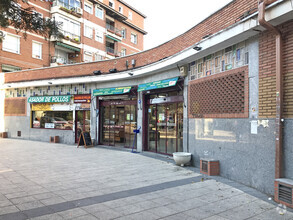 Retail in Madrid, MAD for sale Primary Photo- Image 1 of 2