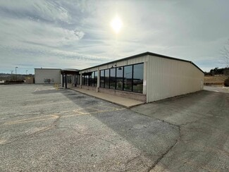 More details for 135 S Town Blvd, Hollister, MO - Retail for Sale