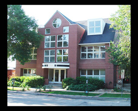 1526 Spruce St, Boulder, CO for rent Building Photo- Image 1 of 2