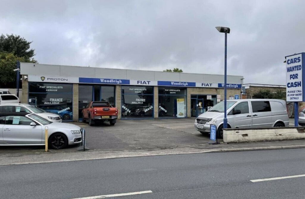 300 North Wingfield Rd, Grassmoor to rent Primary Photo- Image 1 of 4