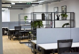 390-391 Strand, London to rent Interior Photo- Image 1 of 2