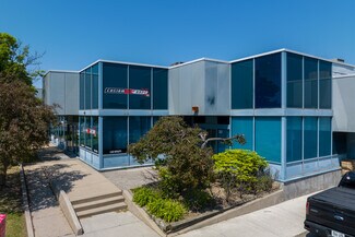 More details for 445 Midwest Rd, Toronto, ON - Light Industrial to Rent