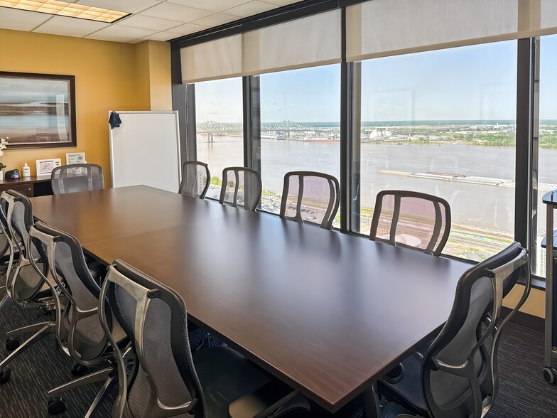 301 N Main St, Baton Rouge, LA to rent - Interior Photo - Image 3 of 19