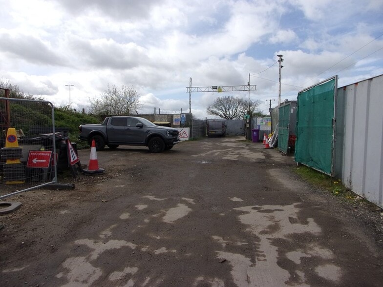 Vange Park Rd, Basildon to rent - Other - Image 3 of 8