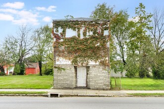 1039 Dixie Hwy, Louisville, KY for sale Primary Photo- Image 1 of 33