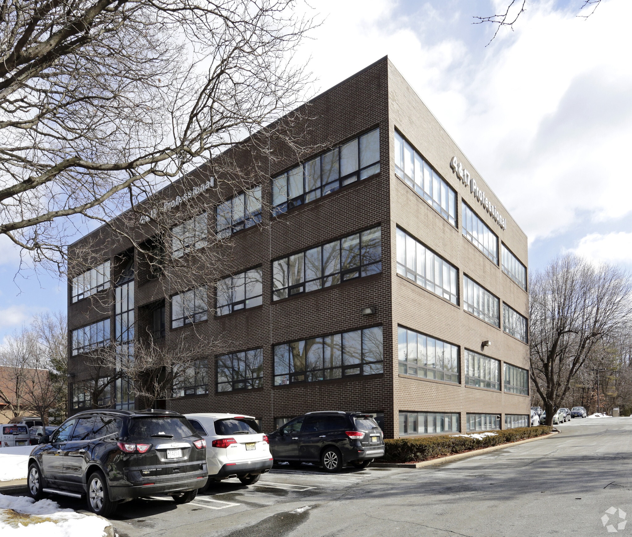 22 Madison Ave, Paramus, NJ for sale Primary Photo- Image 1 of 9