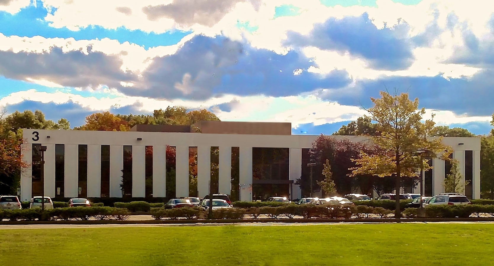 3 Wing Dr, Cedar Knolls, NJ to rent Primary Photo- Image 1 of 5