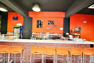 Retail in Granollers, Barcelona to rent Interior Photo- Image 2 of 8