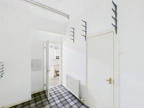 3 Hamilton Rd, Bellshill to rent Interior Photo- Image 2 of 2