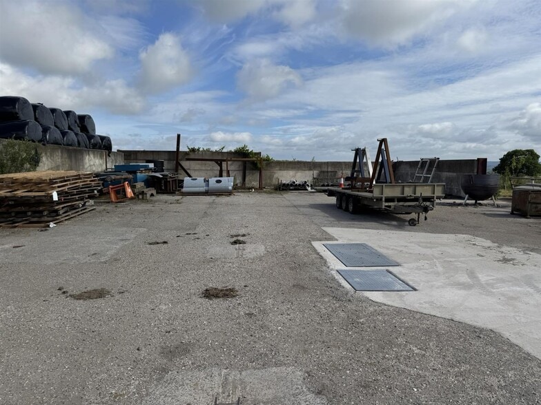 Bowden, Henstridge to rent - Other - Image 1 of 3