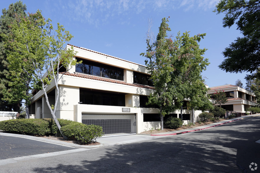 200 N Westlake Blvd, Westlake Village, CA for rent - Building Photo - Image 3 of 10