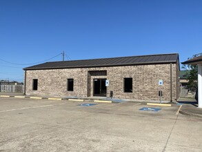 3440 Fannin St, Beaumont, TX for rent Building Photo- Image 1 of 28