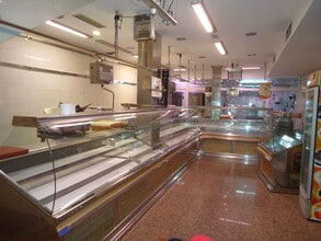 Retail in Cobeña, Madrid to rent Interior Photo- Image 2 of 4