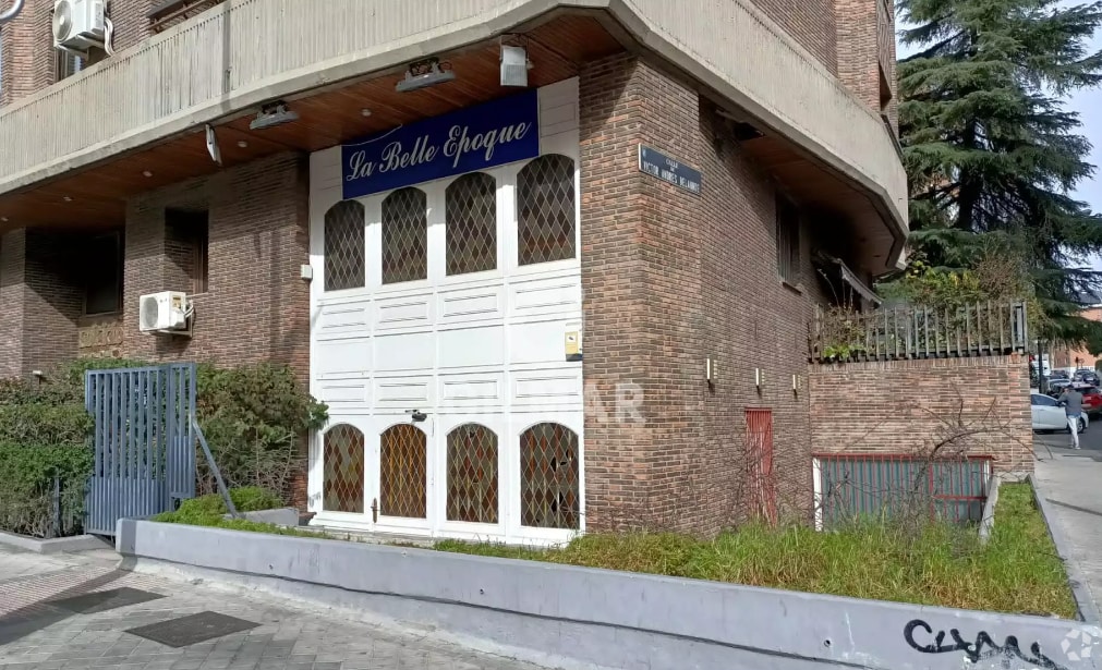 Retail in Madrid, Madrid to rent Interior Photo- Image 1 of 2