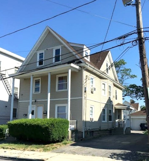 30-32 Clay St, Central Falls, RI for sale - Primary Photo - Image 1 of 1