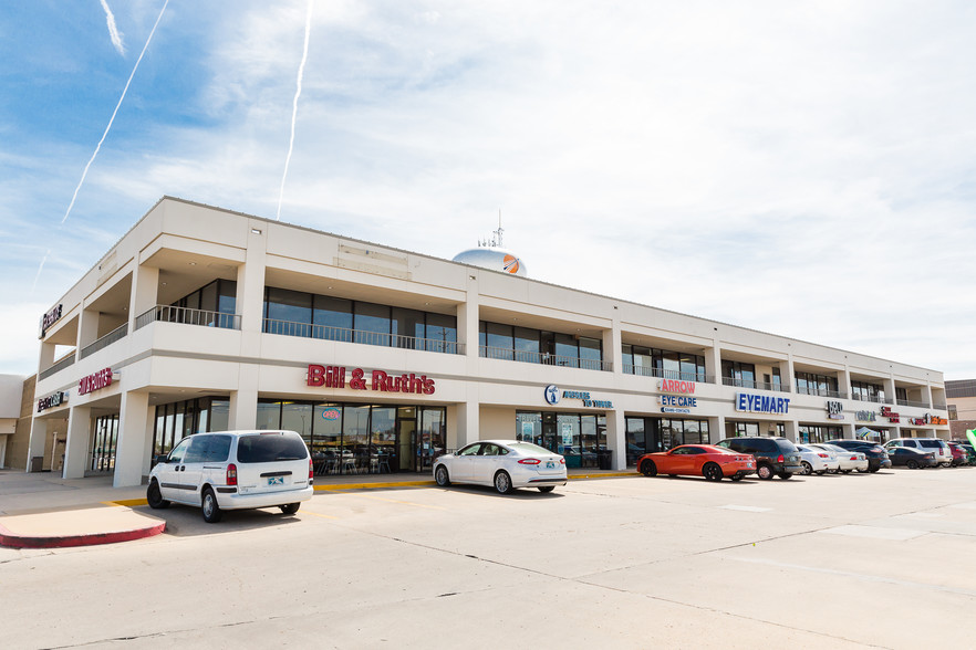 709-767 S New Orleans St, Broken Arrow, OK for rent - Building Photo - Image 1 of 1