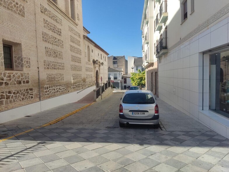 Plaza de la Iglesia, 1, Atarfe, Granada for sale - Building Photo - Image 3 of 16