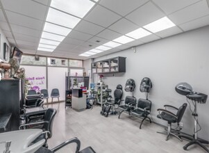 151B Church Rd, Northolt to rent Interior Photo- Image 1 of 5