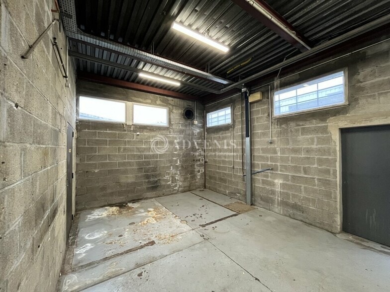Light Industrial in Chennevières-sur-Marne to rent - Interior Photo - Image 3 of 9